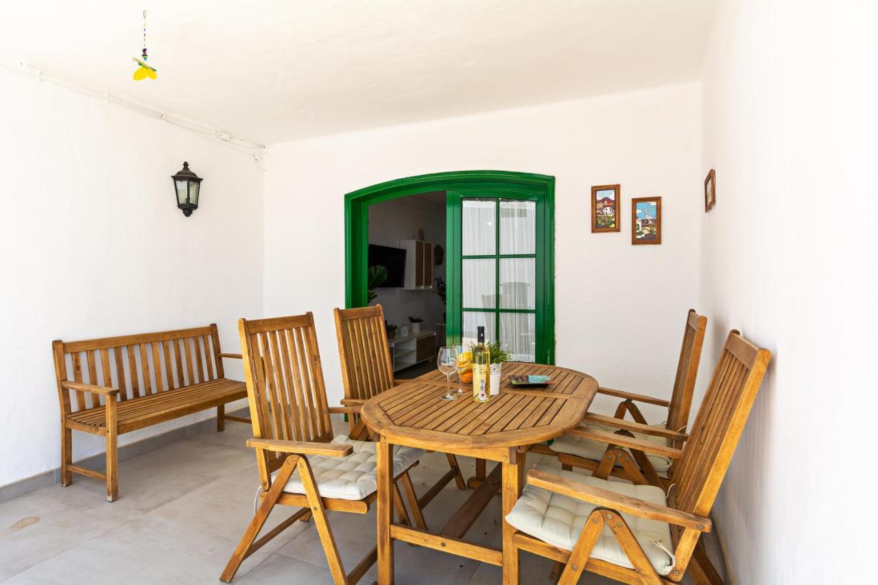 Apartment Oceanic Breeze Share Pool By Pvl Puerto del Carmen  Kültér fotó